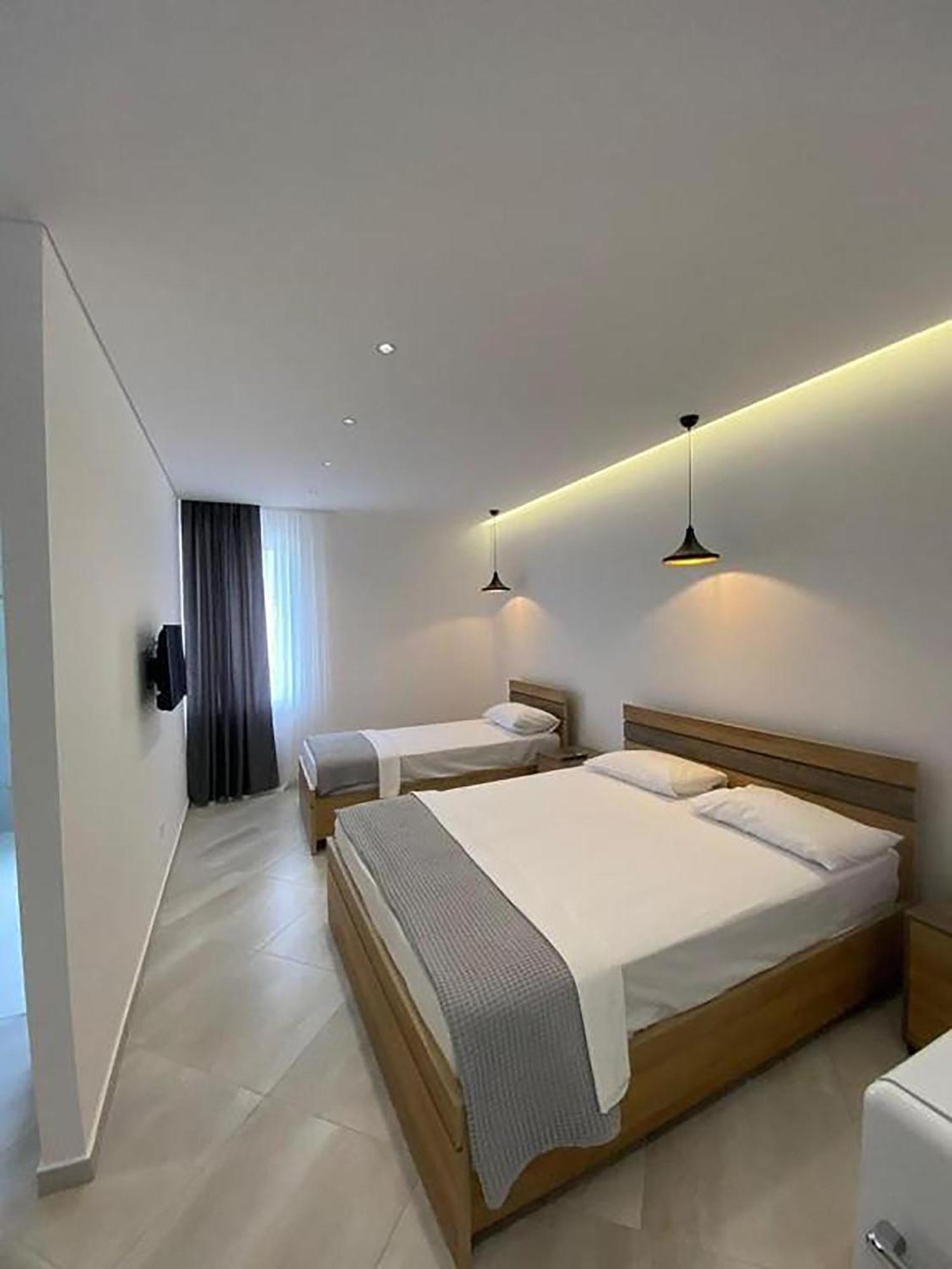 Lori Gardenia Hotel Stjar Buitenkant foto